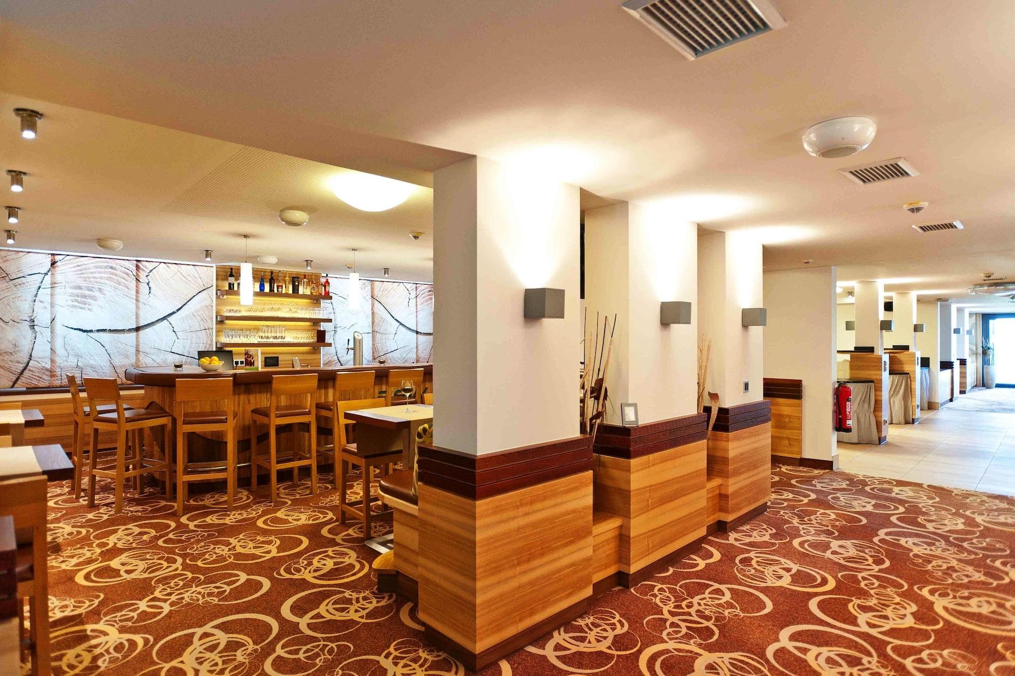 Hotel Bildungsblick Kirchseeon Экстерьер фото